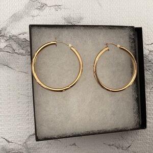 14kt Gold Hoops